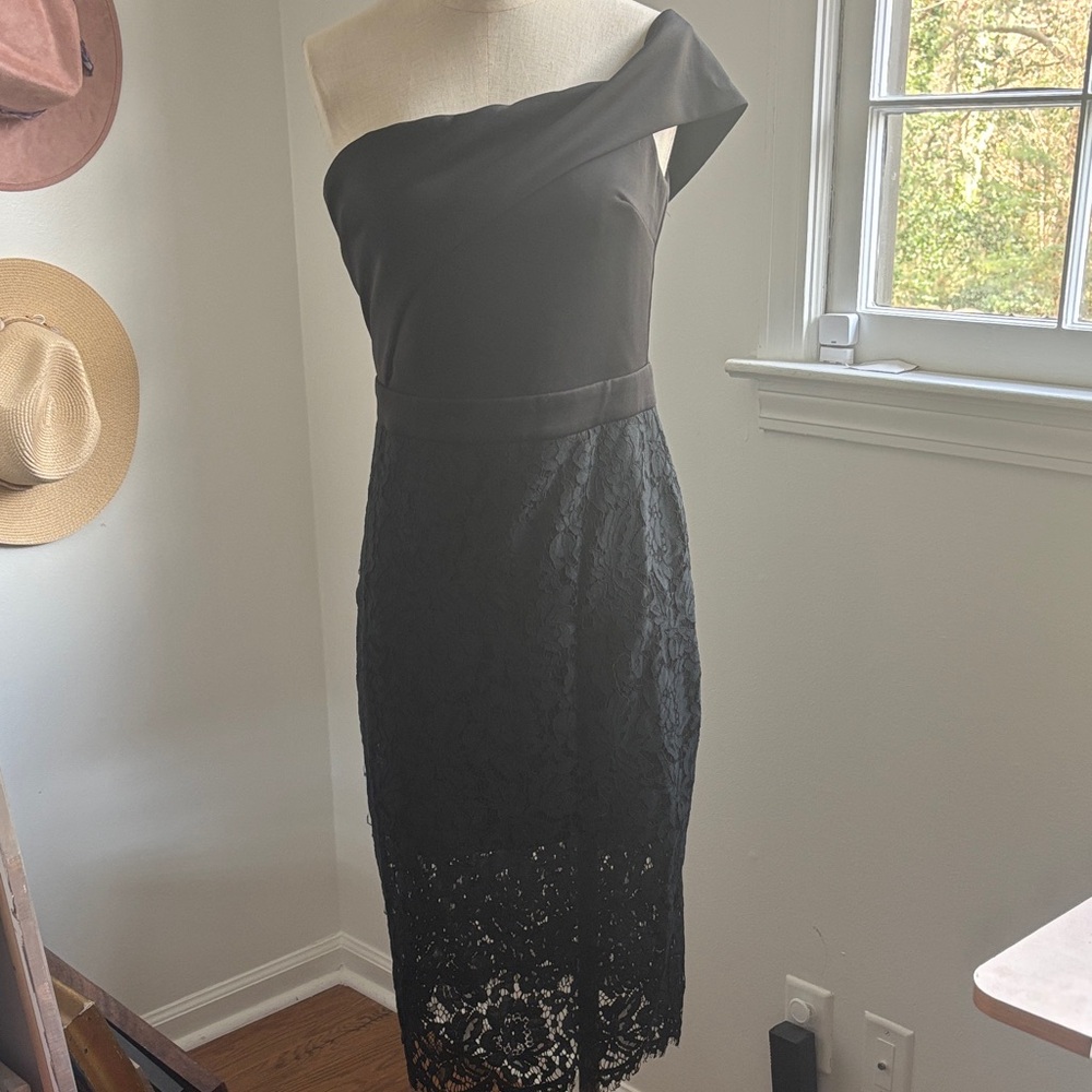 AKIRA Black One Shoulder Lace Dress